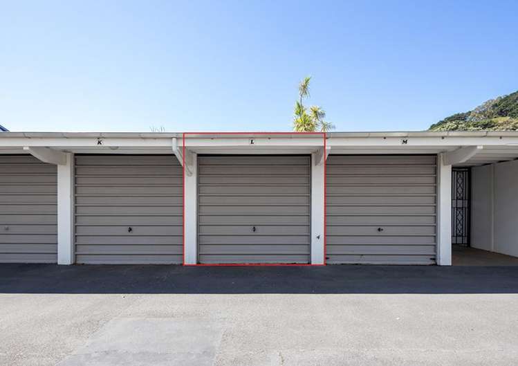 22/4 Claremont Grove Mount Victoria_17