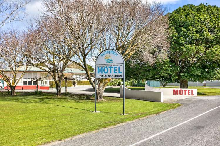 60 Main Road Makaraka_2