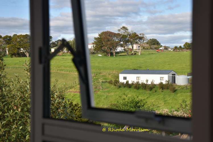 8 Heaths Way Paparoa_41