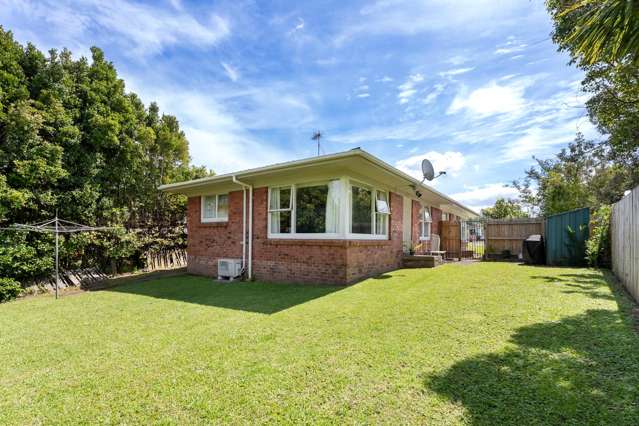 BRICK STARTER IN DOUBLE WESTLAKE ZONE