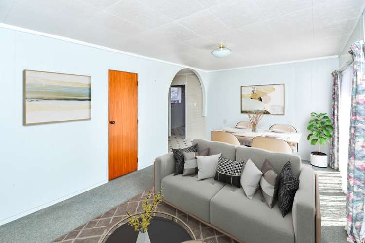 2/16 Gibbons Road Manurewa_1