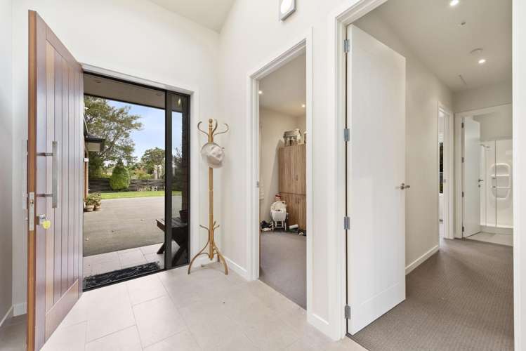 14-16 Takitimu Street_5