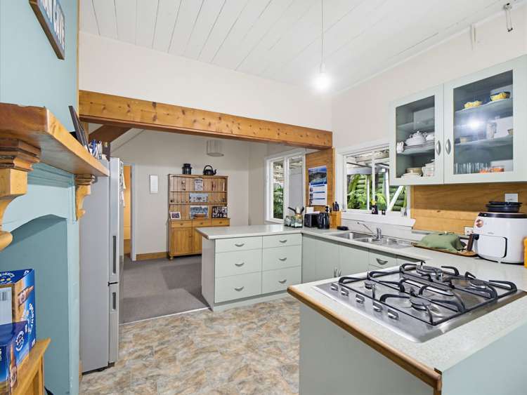 9 Hawkhurst Road Lyttelton_26