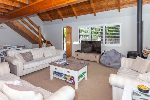 202 Beverley Terrace Whangamata_4