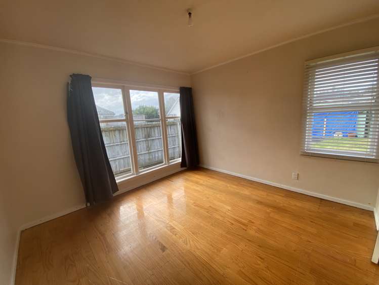 32 Enderby Drive Te Atatu Peninsula_5