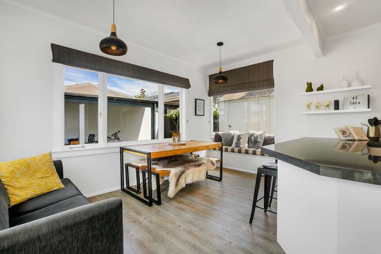 59 Wainui Avenue Point Chevalier_4