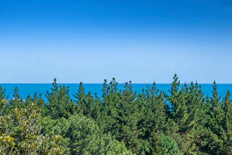 167 Motutara Road Muriwai_61