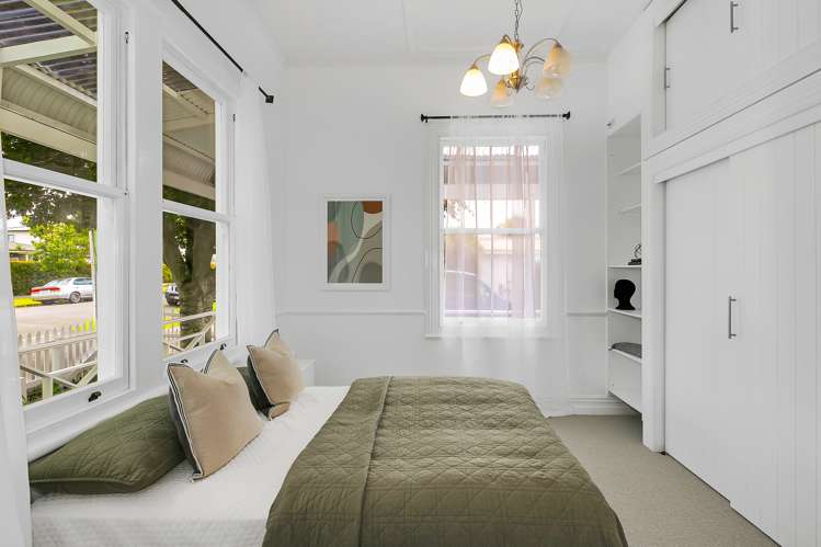 8 Wainui Avenue Point Chevalier_11