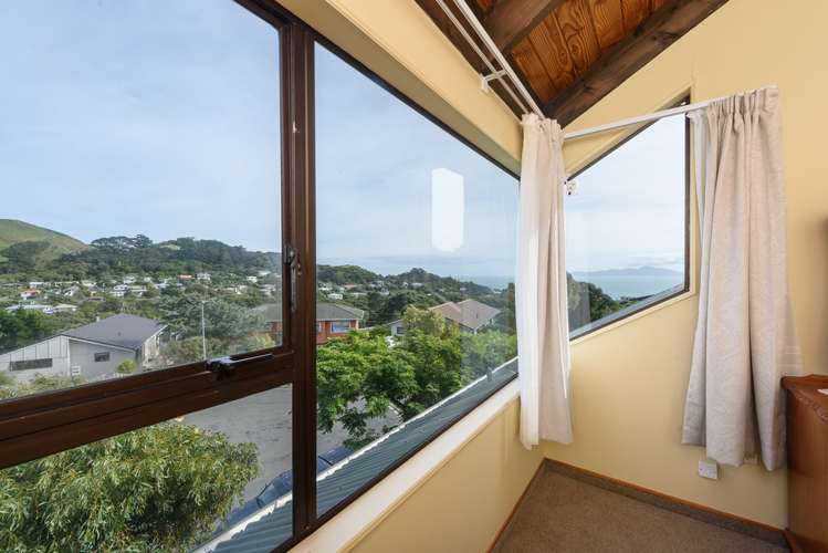 12 Puketai Place Pukerua Bay_21