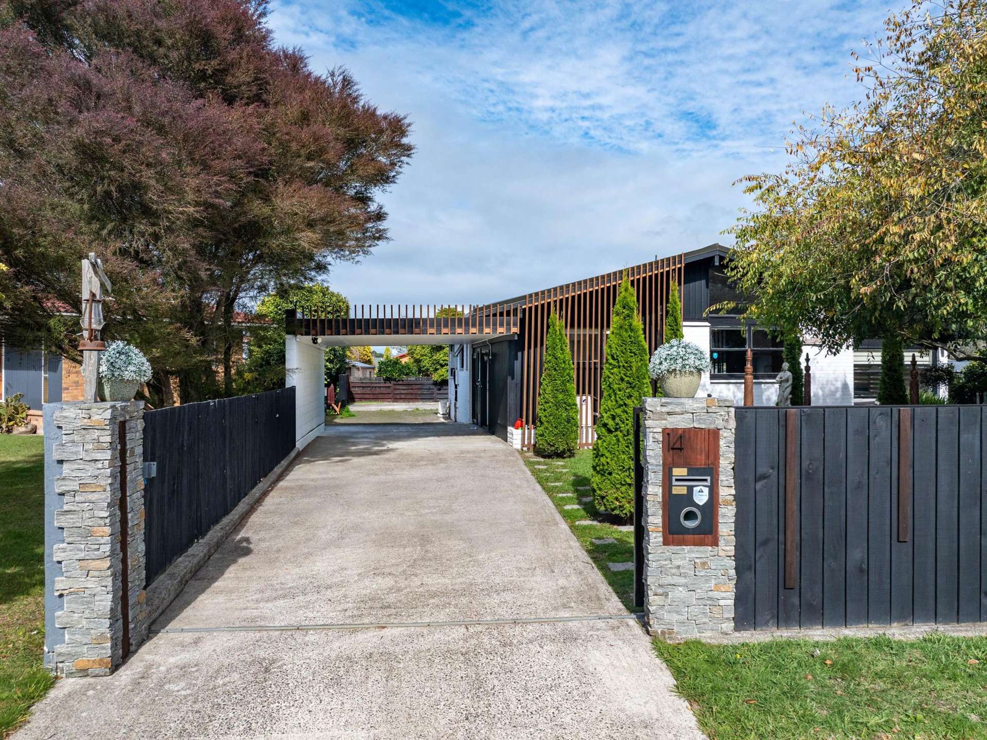 14 Ridgeway Place Glenview_0