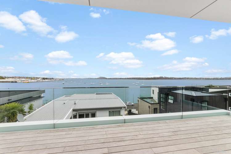 67b The Parade Bucklands Beach_22