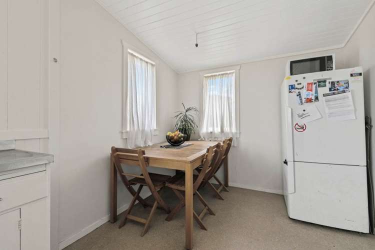 50 Woodlands Crescent Browns Bay_9