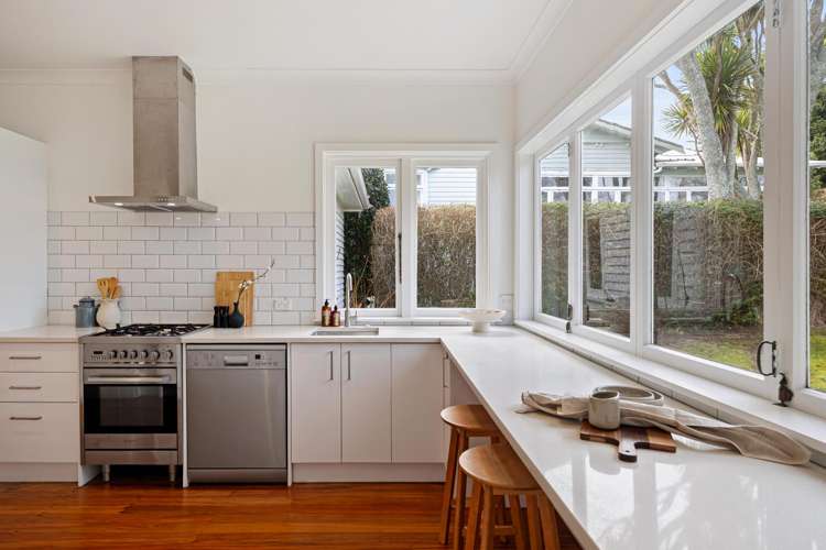 7 Weston Avenue Mount Albert_5