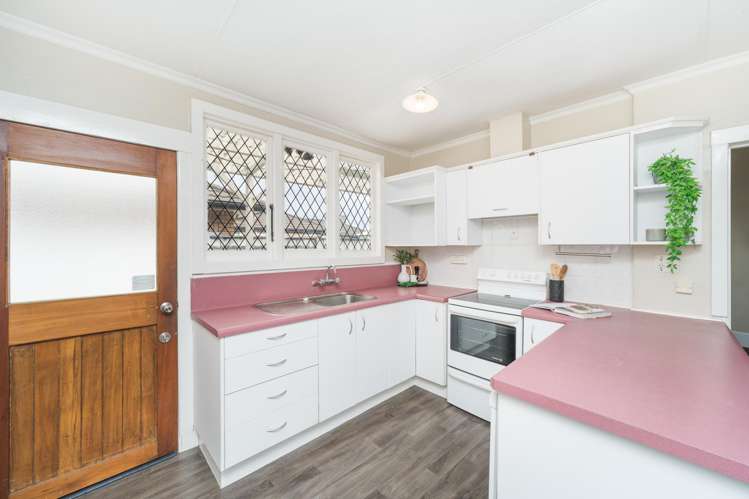 132 Ferguson Street West End_8