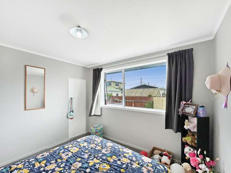 1 Kaka Street 10437_6
