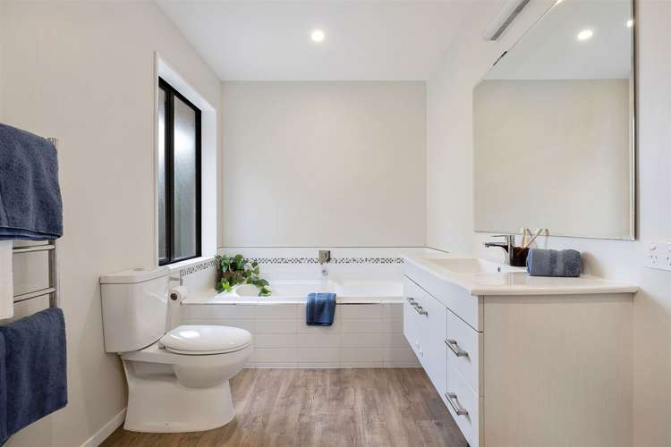 2 Jacks Drive West Melton_13