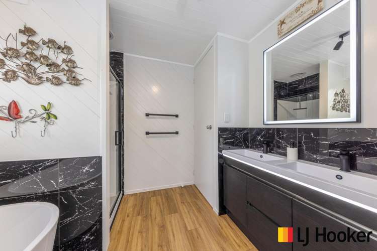 189 Carnoustie Drive Wattle Downs_15