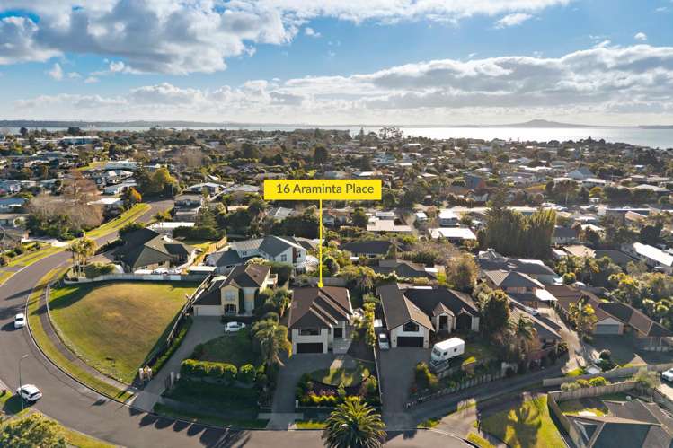 16 Araminta Place Beachlands_29