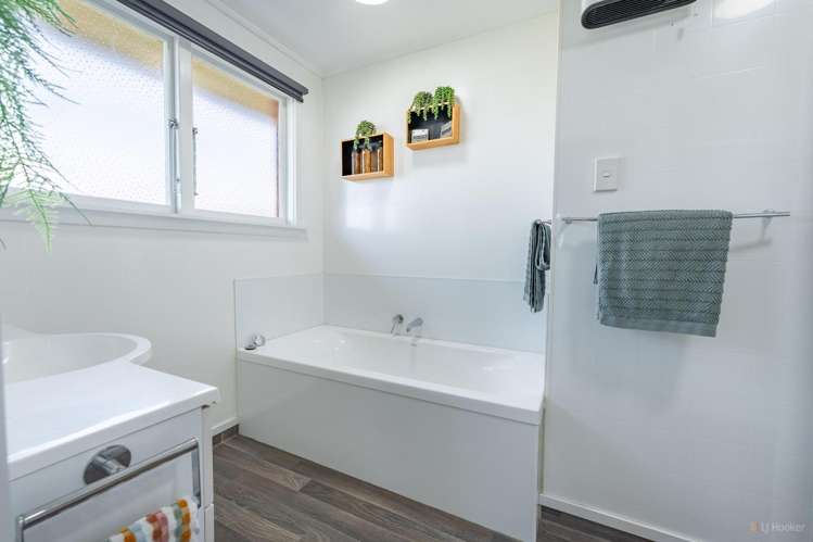 21 Sherratt Street West End_18