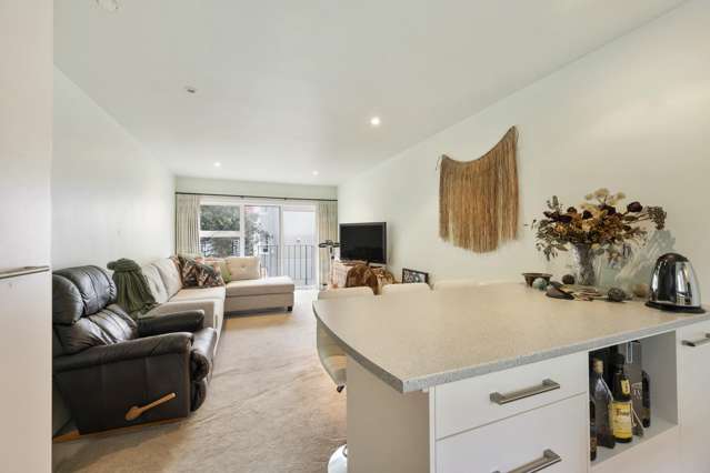 5/10 Austin Street Mount Victoria_3