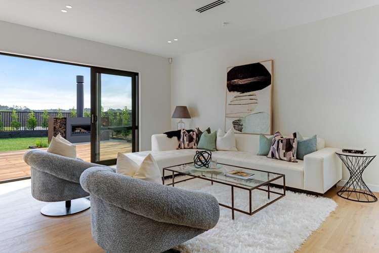 8 Lambert Road_2