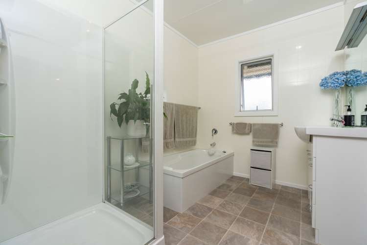 14 Tainui Street Onerahi_15