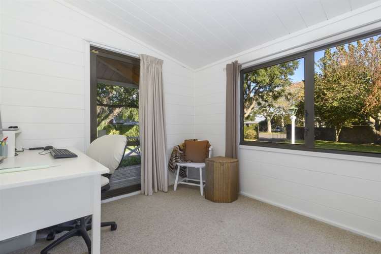 17 Idesia Grove Matua_12