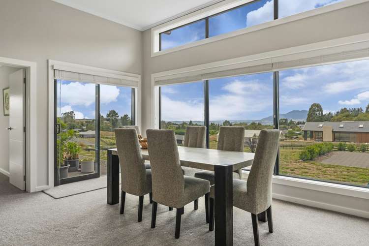 16 Lochinvar Lane Acacia Bay_3