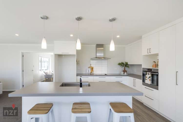 79 Pharazyn Street Feilding_1