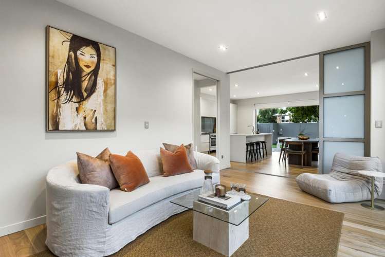 11 Wainui Avenue Point Chevalier_7