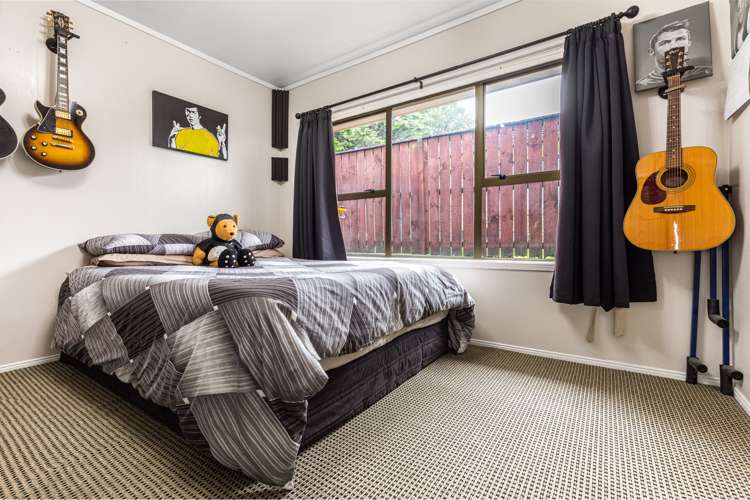 106 Everglade Drive Totara Heights_11