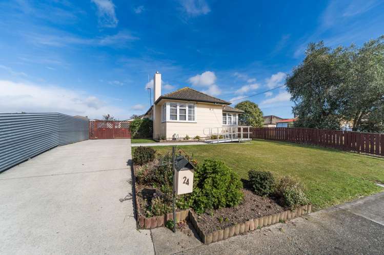 24 Wilson Crescent Highbury_15