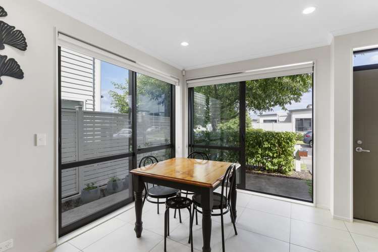 53 Costa Viva Crescent Karaka_7