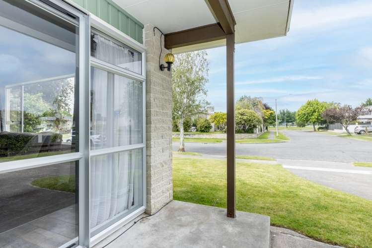18 Robinson Crescent Tamatea_18
