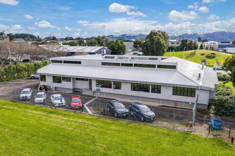 17 Memorial Avenue Kaikohe_3