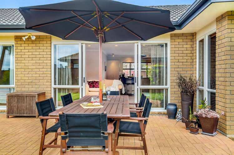 34 Stranraer Crescent Wattle Downs_13