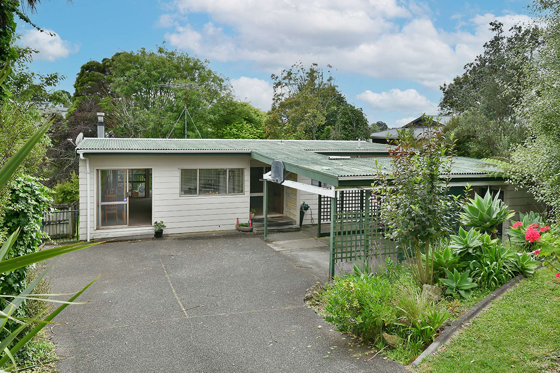 51 Gledstane Road Stanmore Bay_0