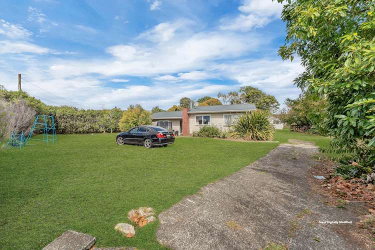 39 Kaiwaka Road Waiuku_4