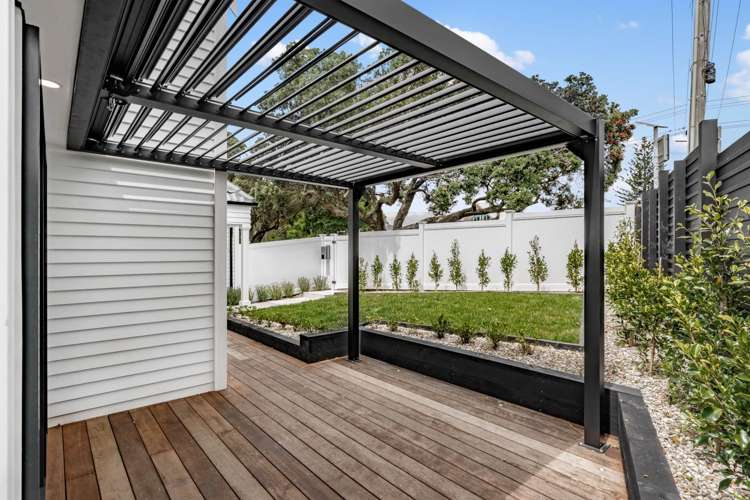 1/142 Riddell Road Glendowie_21