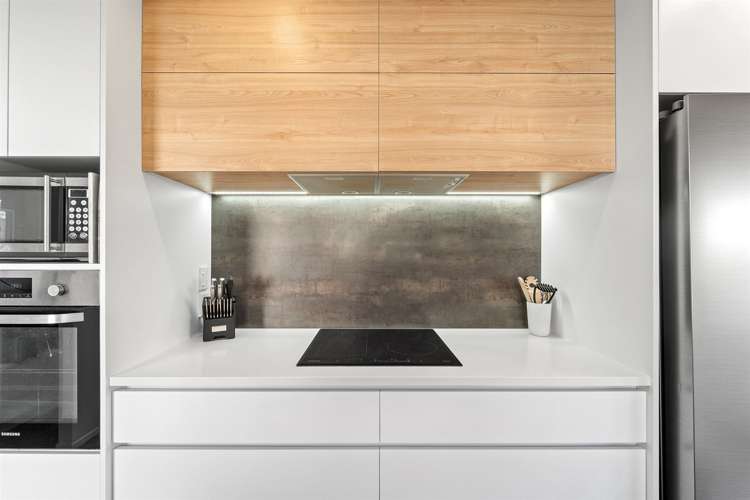 82 Oaktree Avenue Browns Bay_14