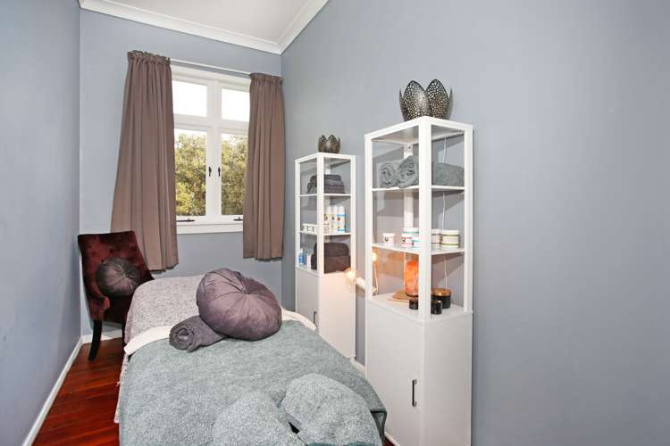 295 Settlement Road Puni_10