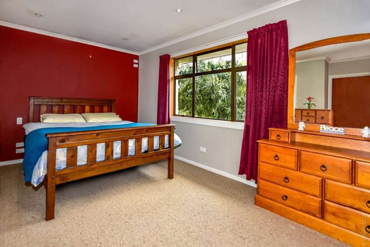 14 Mckenzie Avenue Southbridge_15