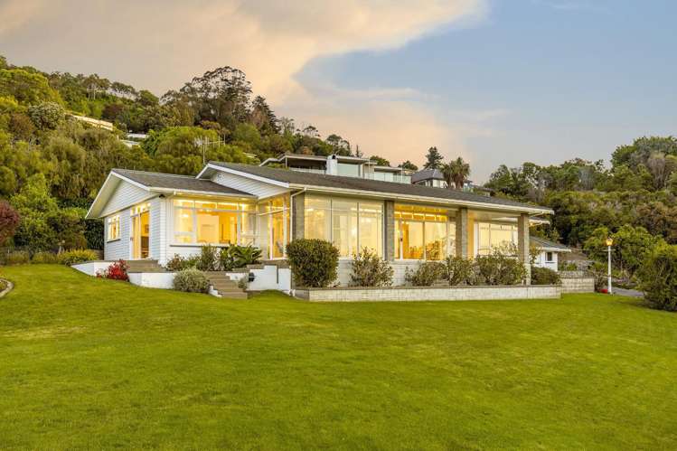 54 Bisley Avenue Moana_0