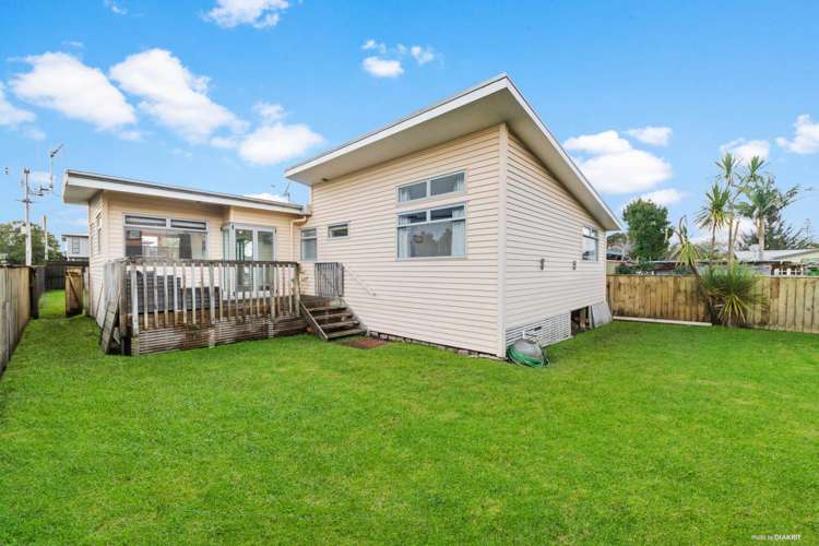 686 Te Atatu Road Te Atatu Peninsula_10