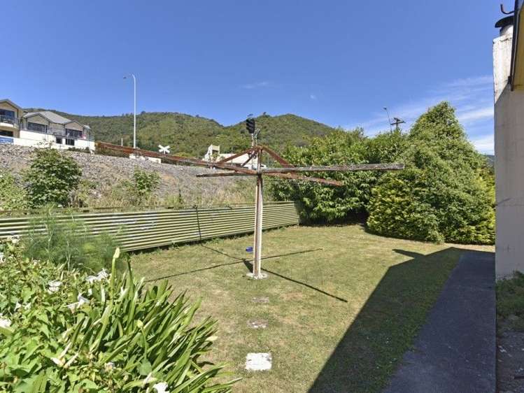 53 Broadway Picton_18