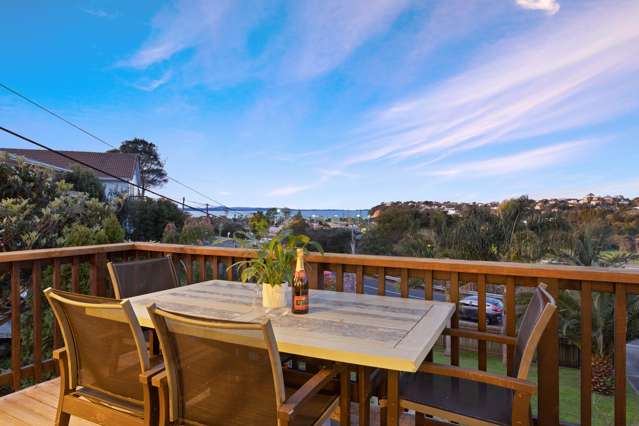 9 Rimu Road Stanmore Bay_1