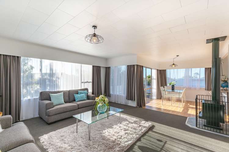 9 Cornwall Place Stoke_0