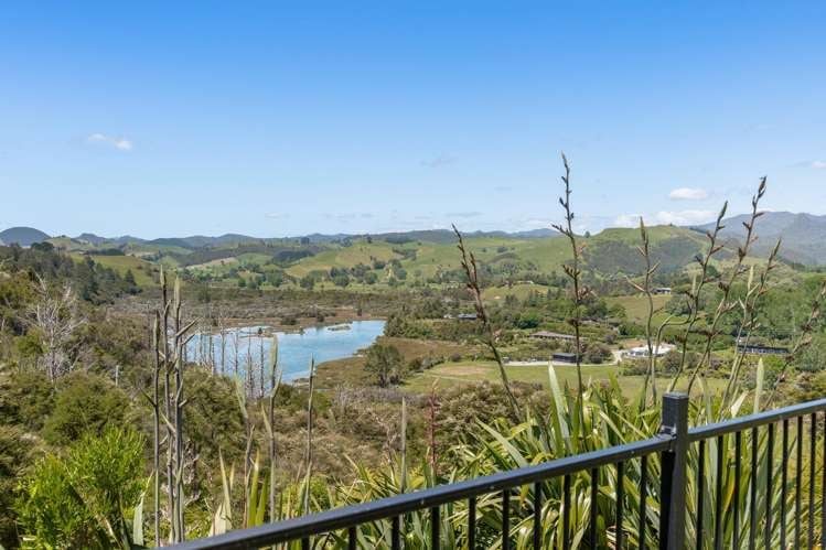 17 Manatu Close Whangamata_21