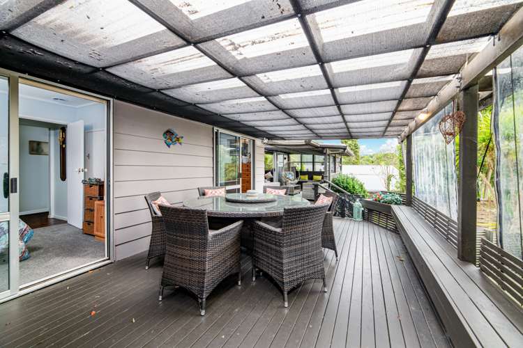 51 Onedin Place Titirangi_8