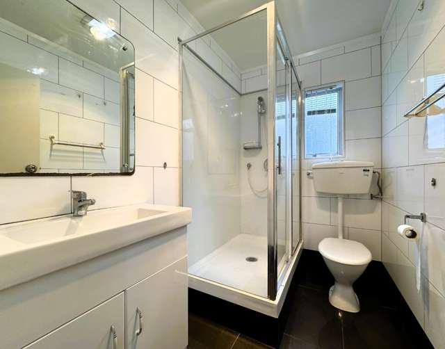 9/57 Point Chevalier Road Point Chevalier_3